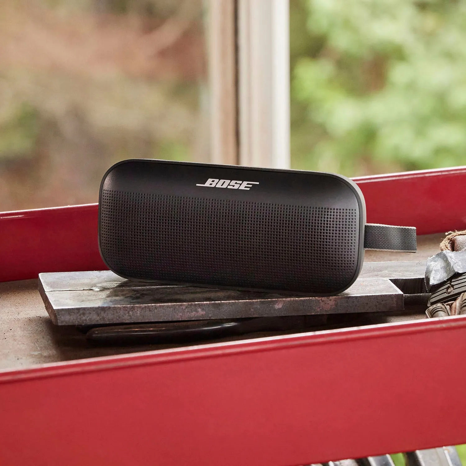 Bose - SoundLink Flex Portable Bluetooth Speaker with Waterproof/Dustproof Design - Black