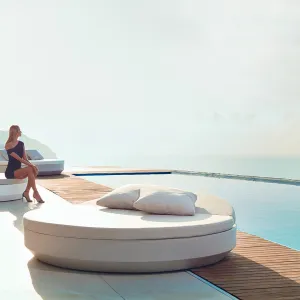 Vela Round Daybed with Reclining Backrest - Outdoor Furniture